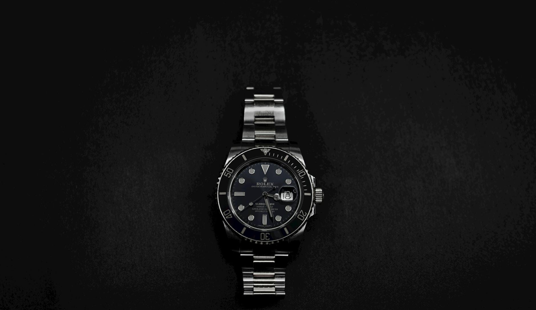 Roger Dubuis’ Inventive Approach To Watch Calendar Complications